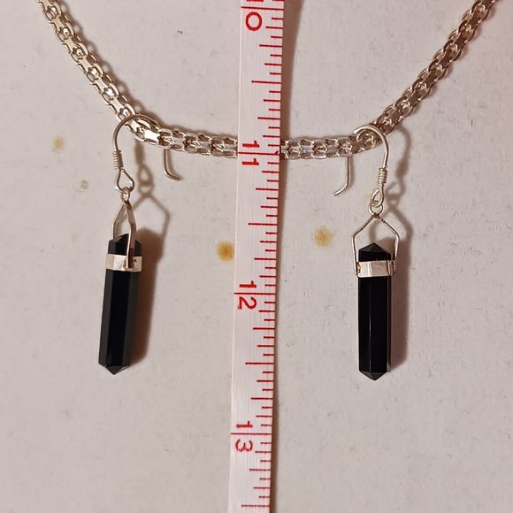 Hand Crafted 90s Vintage Sterling Silver and Onyx Earrings - Picture 6 of 8